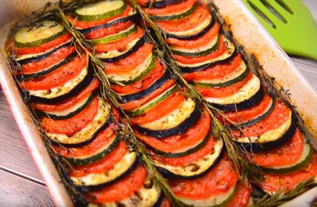 Запеченные овощи - кабачки, баклажаны, помидоры в духовке рецепт