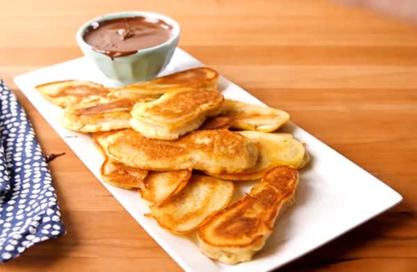 Банановые блины с шоколадом