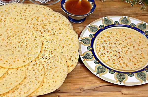 Готовим блины из манной крупы