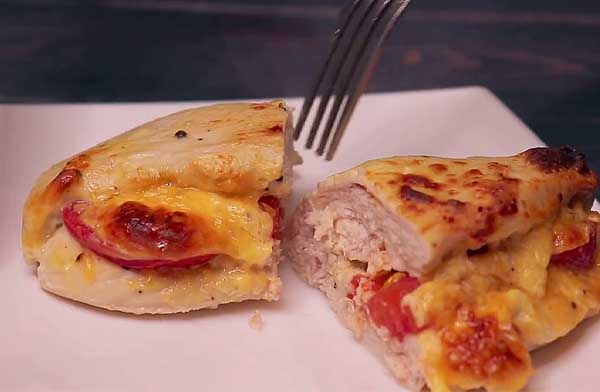 Куриное филе с начинкой