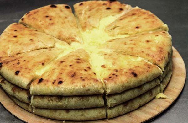 Осетинские пироги с сыром и картофелем