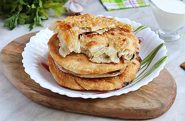 Катлама с луком на сковороде (узбекская кухня) 2 рецепта