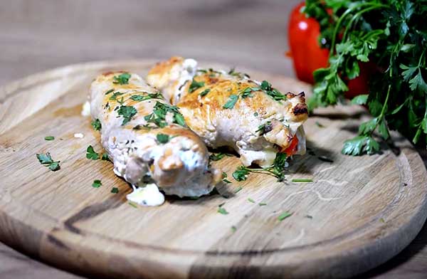 Куриные рулетики фаршированные